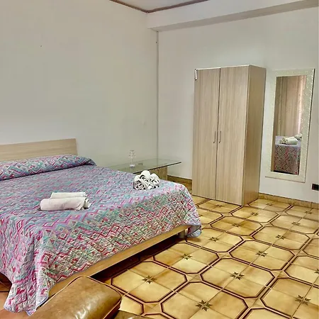 Apartment Rosa's House Naples
